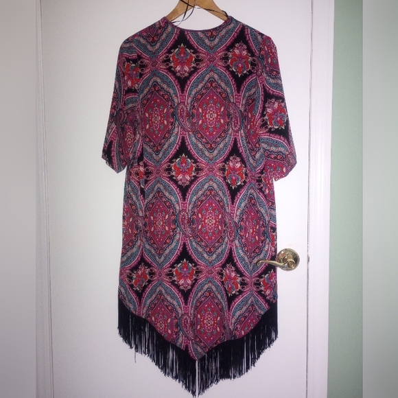 Women's design Lab Paisley printed shawl - Picture 7 of 8